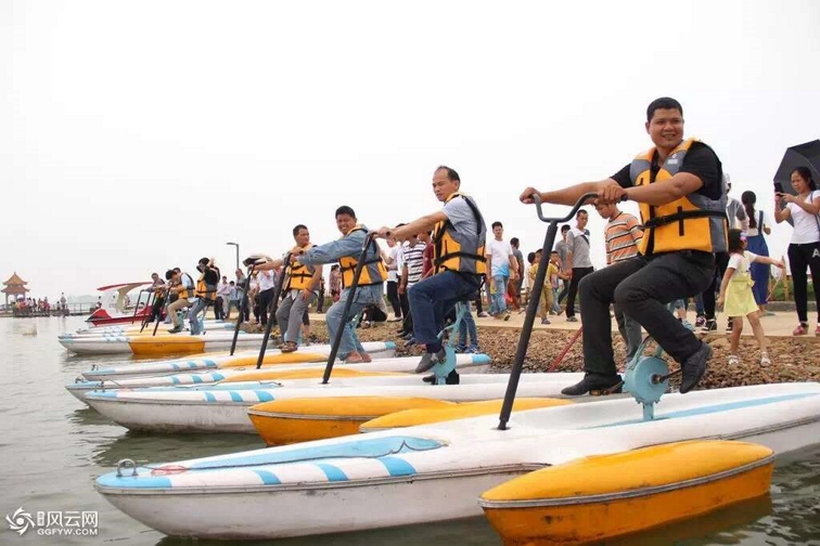 水上單人自行車(chē)